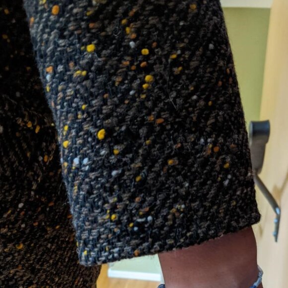 Vintage Brown Tweed Suit by Snyder-Craft of CA, Flattering Style, On Trend - Picture 14 of 16